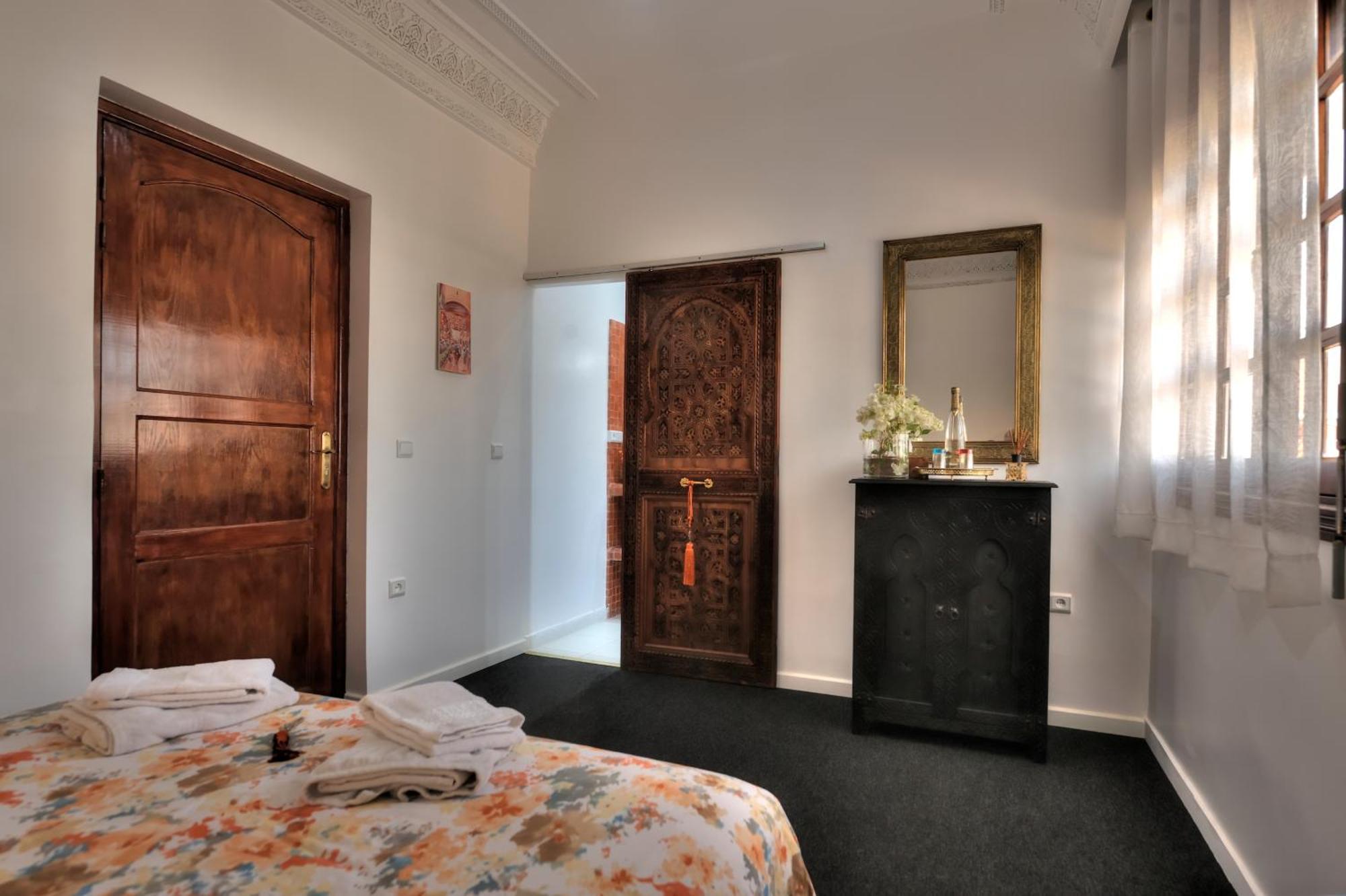 Lhostel A Καζαμπλάνκα Εξωτερικό φωτογραφία